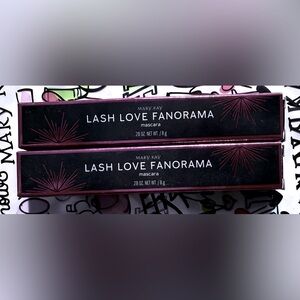 Mary Kay Lash Love Fanorama Mascara - Black